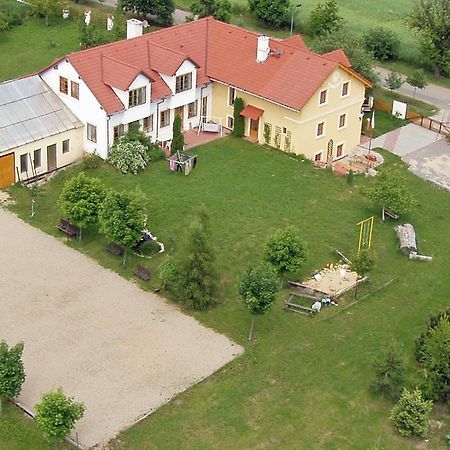 Ořech Pension U Barona Prasila מראה חיצוני תמונה