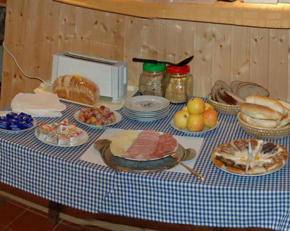 Ořech Pension U Barona Prasila מראה חיצוני תמונה